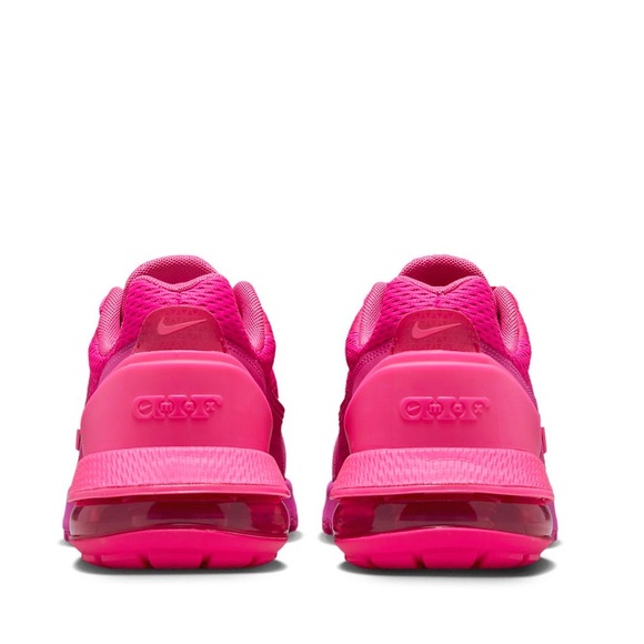 Women’s NIKE Fuchsia Air Max Sneakers 🩷🩷🩷 - Picture 8 of 9